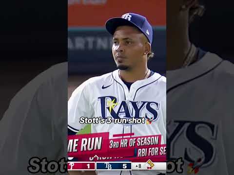 Stott's 3-run shot to bring the Phillies within 1 👀 #baseball #mlb #Phillies