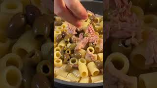 🔥 PASTA ZERO STRESS EPISODIO 3 - MEZZE MANICHE CREMOSE al TONNO😍 #Shorts