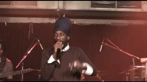 Sizzla(Live HQ)NOV2009-Good Ways&Praise Ye Jah/Guide Over Us