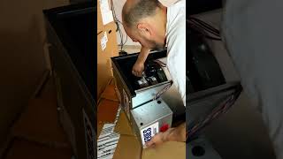 Распаковка The Unico System