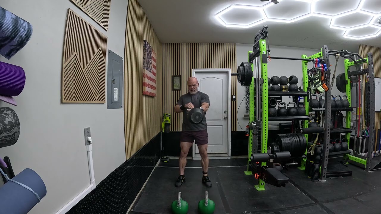 M - Level 3 - Blade - White Belt - 20 KG. 