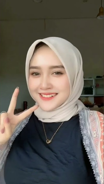 asyiik enak nya di Goyang 🤪😋 #shorts #viral #tiktok #youtube