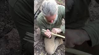 FISHING SPEAR | Survival Must Have #primitivetechnology #spearfishing #spear #survival #caveman