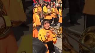 Its Hard To Jump Up And Play.