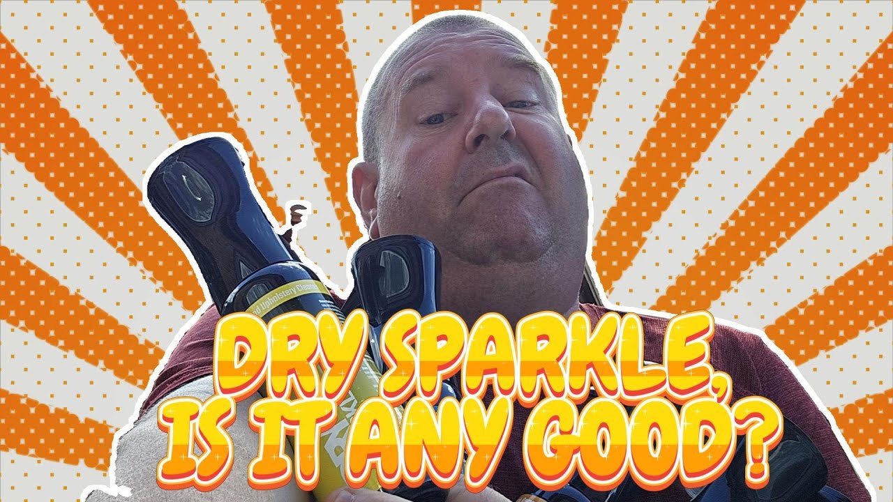 Cleaning solar panels and black streaks off the motorhome with Dry Sparkle