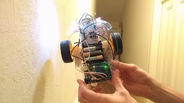 Arduino wall avoiding robot