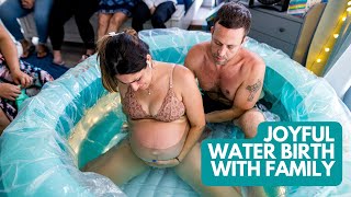 Water Birth Surrounded by Family | Jacksonville, FL Birth Photographer