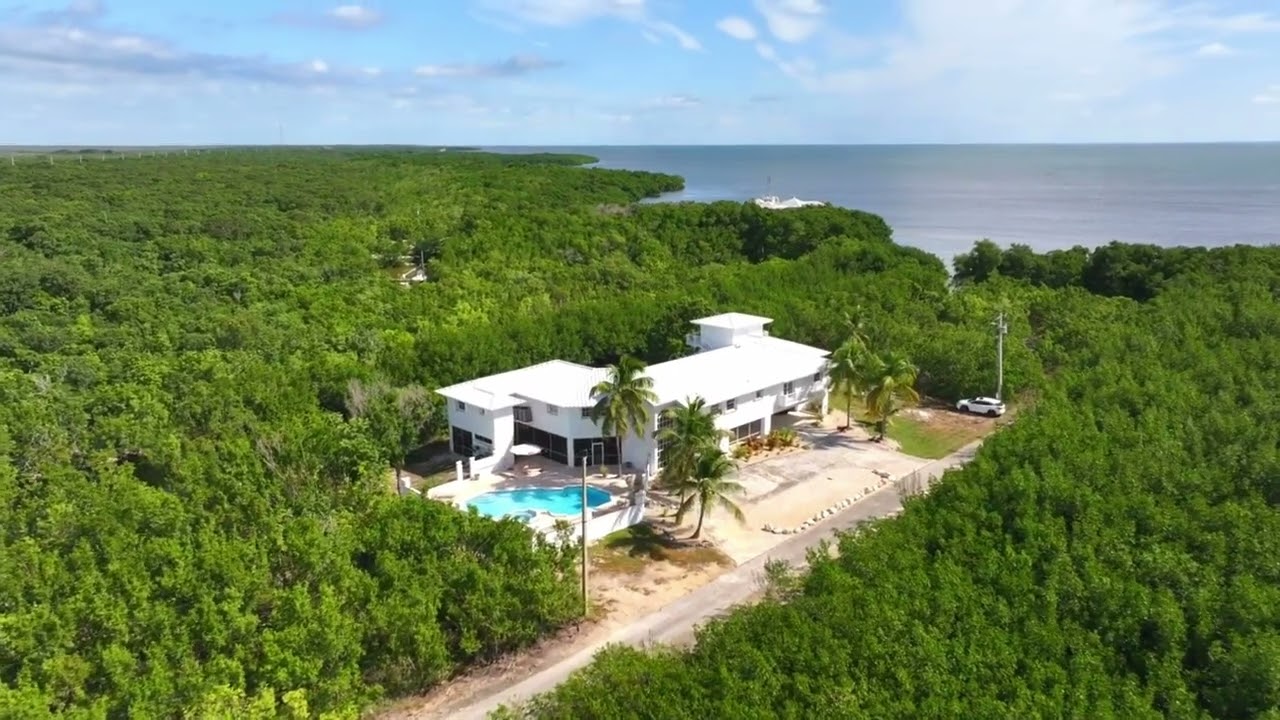 Private Waterfront Paradise | 5-Bed, 7-Bath Estate | Key Largo, Florida
