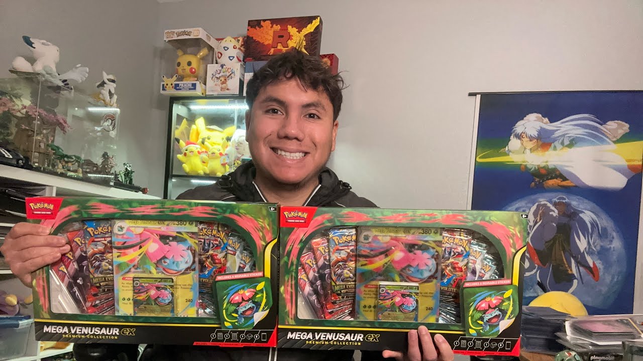 Открываю две огромные коробки с картами Venusaur Ex Premium Collection, чтобы вам не пришлось это...