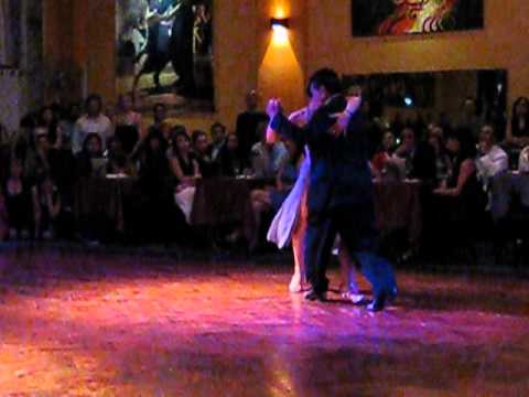 Pibe Avellaneda and Vania Rey tango at Salon Canning, march 2013
