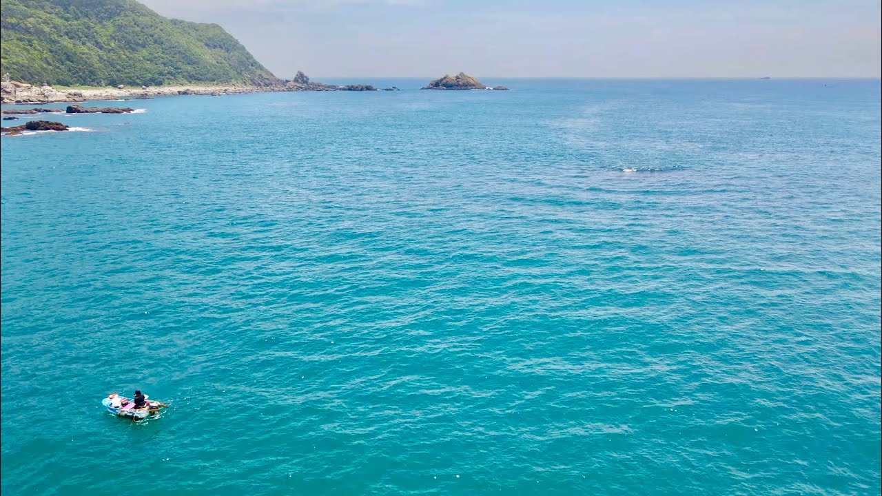 ミニボートで1日色々な釣りを楽しむ