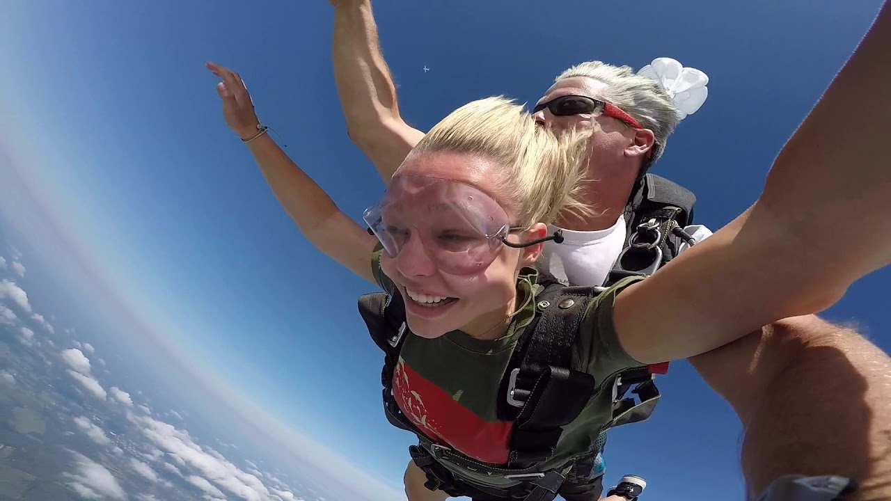 Skydiving in Vermont with Green Mountain Skydiving Juliette Beatty YouTube