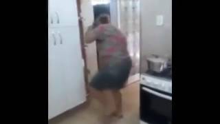 AUNTIE DANCES THE VISGAT!