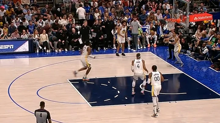 Mavs line up on wrong side of court and give Warriors wide open dunk 😂 - DayDayNews