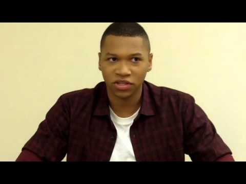 Franz Drameh talks DC's Legends of Tomorrow and more - YouTube