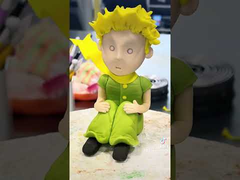 Creating The Little Prince book character with fondant