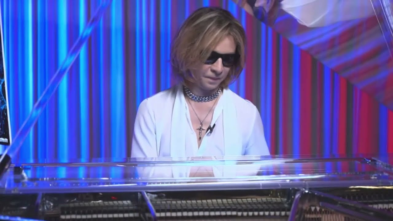 YOSHIKI playing Tears and Forever Love