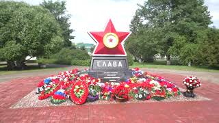 22 июня 2023 г в Тихвине прошли траурные мероприятия. Памятник-могила &quot;Звезда&quot; - возложение цветов
