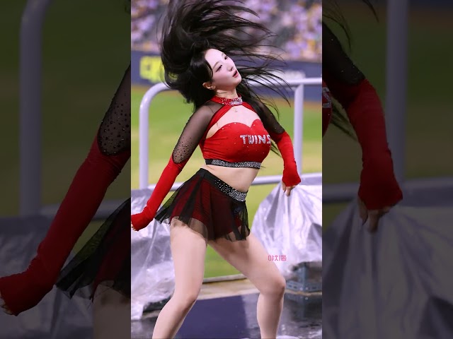 ????마라탕보다 여지니야..????"THAT'S A NO NO" 있지2❤️‍????서여진 Seo Yeojin 치어리더 직캠 fancam