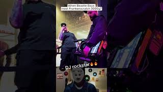 Download Lagu Frankenscratch 3000 + Gitaar 🎸🚀 | Vekked's NAMM-optreden MP3