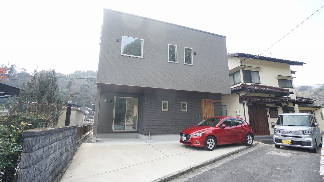 ☆広島市佐伯区五日市町下小深川　４ＬＤＫ戸建て♪