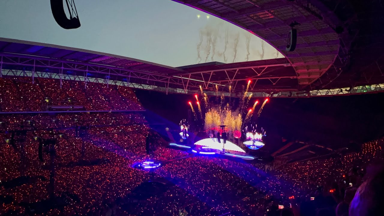 Coldplay Paradise live In Wembley Aug 20th 2022 YouTube Coldplay Paradise live In Wembley Aug 20th 2022 YouTube