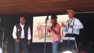 Dom Flemons Trio - Battle of the Bones - Red Wing Festival 2016