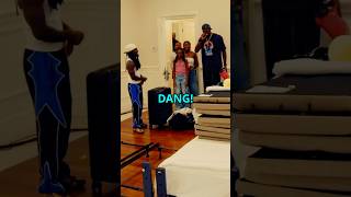 Kai Cenat Looked So Small Next to Lebron on Camera 💀😭