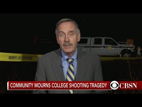 Gunman kills 9 at Oregon community college