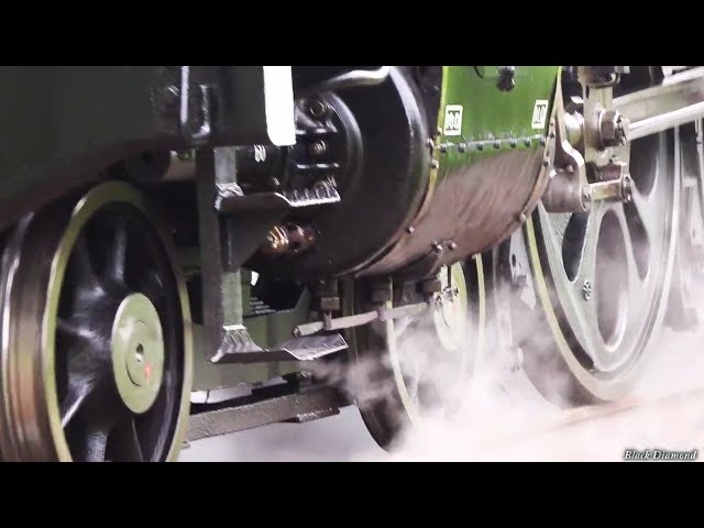 死闘】SLやまぐち号 C571号機 立ち往生寸前 田代峠越え 2020.8.8 - YouTube