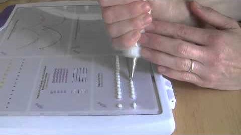 Cake Decorating Piping Techniques: How to Make Dots and Beads