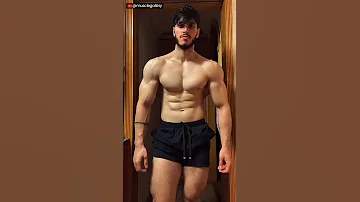 Fit Guy Beka Makrakhidze 