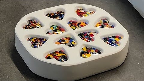 Fusing with the Creative Paradise LF 241 12 Heart mold.