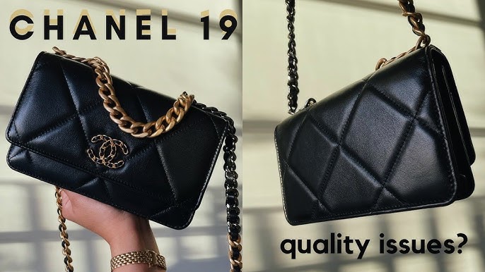 CHANEL 19 Pouch with handle, in black colour, Simple and Unisex 