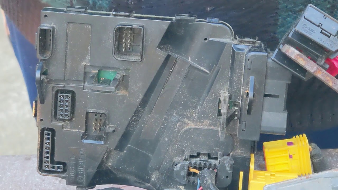 VW Jetta Steering column module release trick - YouTube