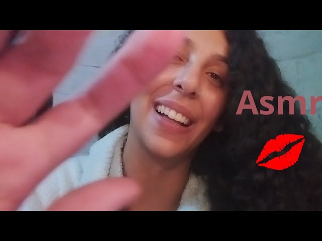 Asmr- Mouth sounds e Hand movements ( Sons em camadas)