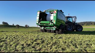 Huber Agrarservice Mit 2 Mchale Fusion 3 Und 2 Fendt 516 Beim Grasballenpressen Spezial Fahrwerk