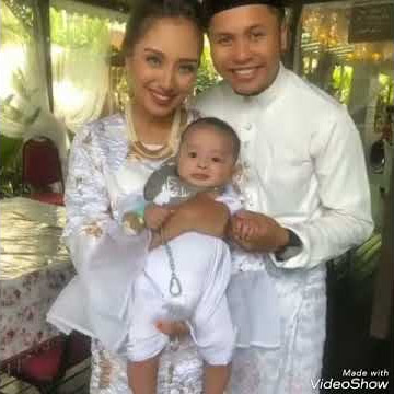 Download lagu BARISAN ARTIS MALAYSIA MELARAM DI HARI RAYA TAHUN 2018