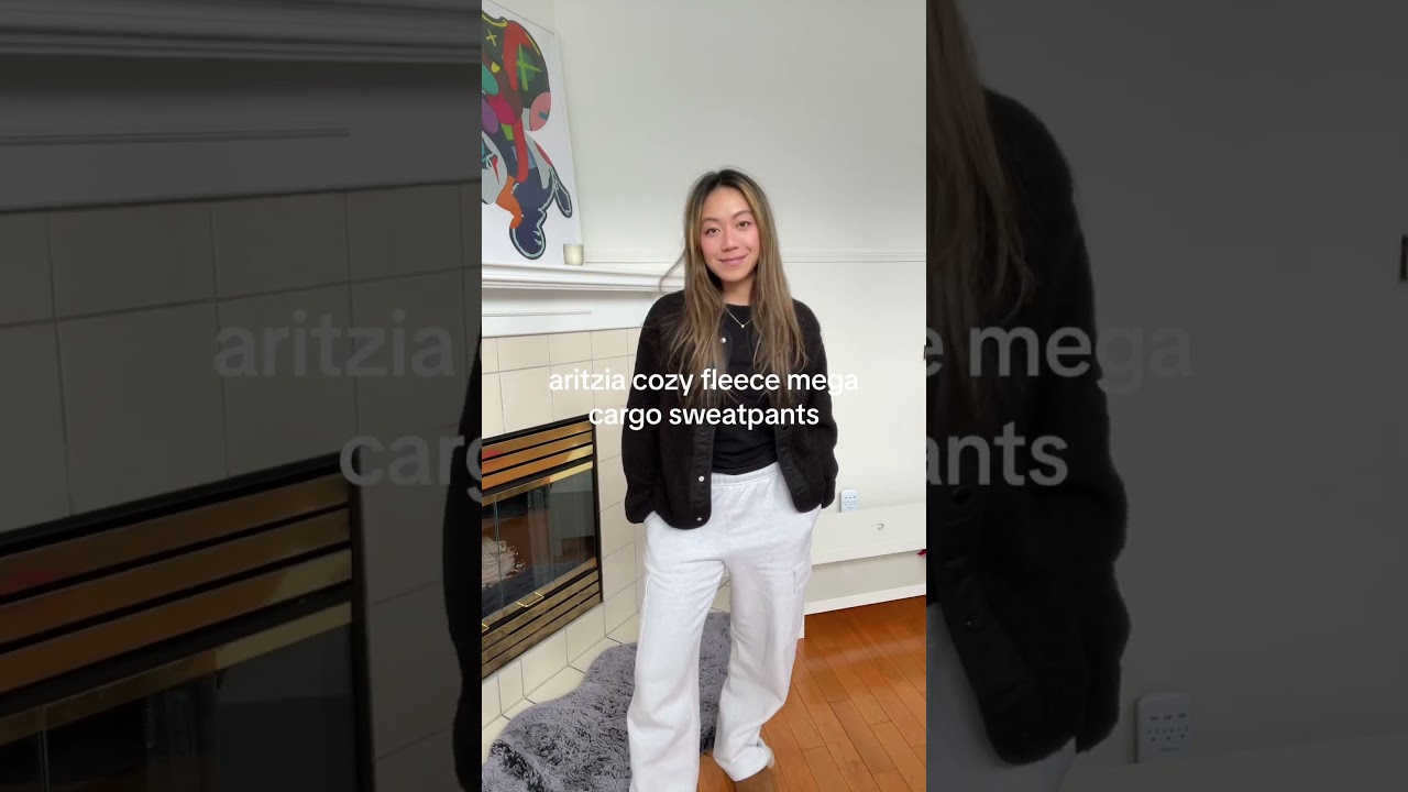 Aritzia cozy fleece mega cargo sweatpants 