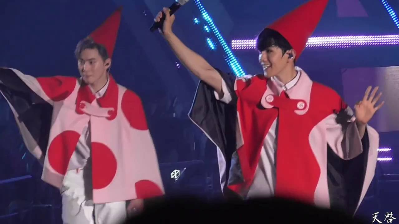 160722 Heaven + XOXO + Girl x Friend in EXO'rDIUM SUHO focus