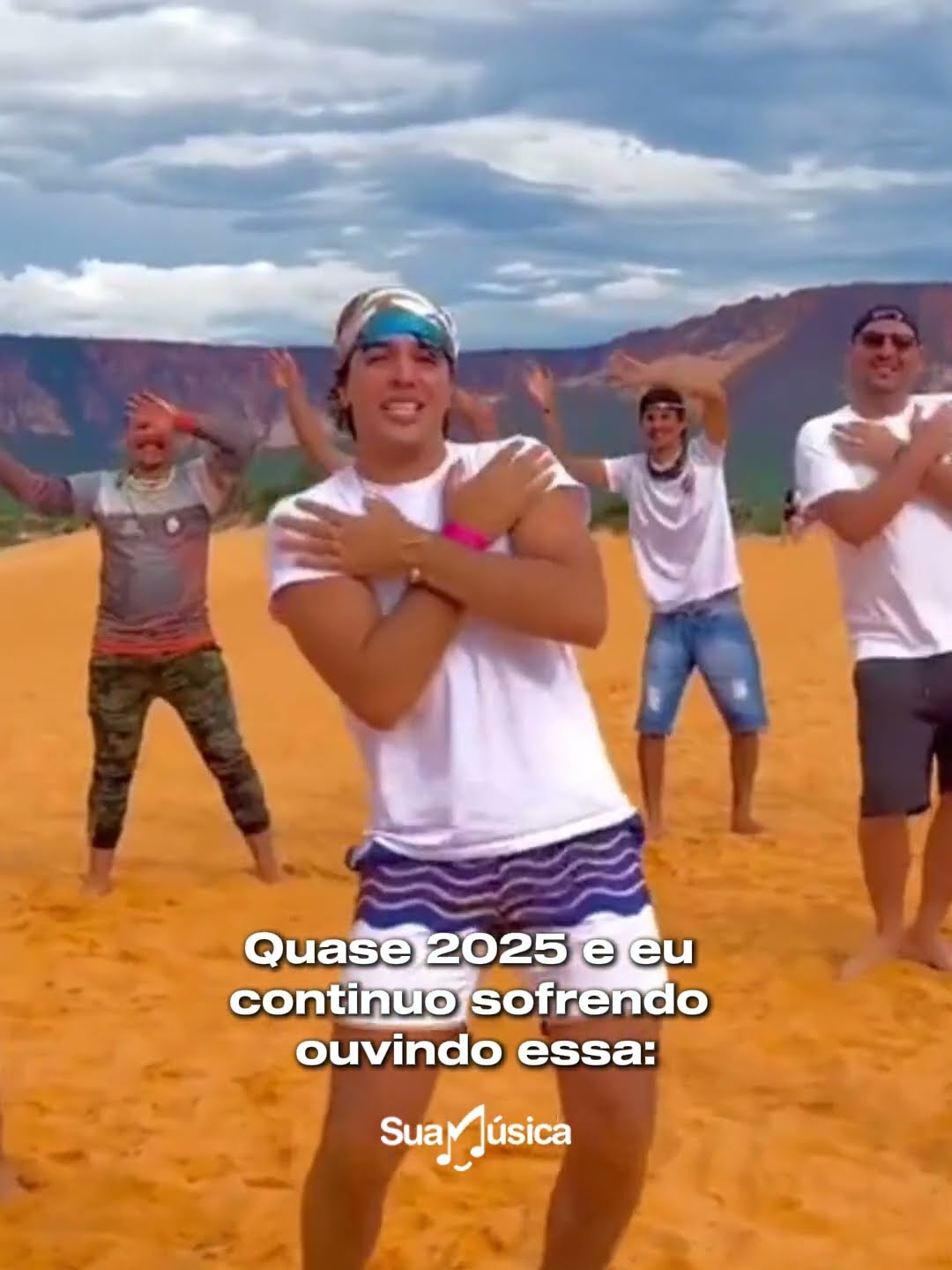 Nunca canso desse hino aqui ?? #shorts