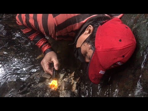 Video: Di mana Anda mendapatkan pukulan batu di Crystal?