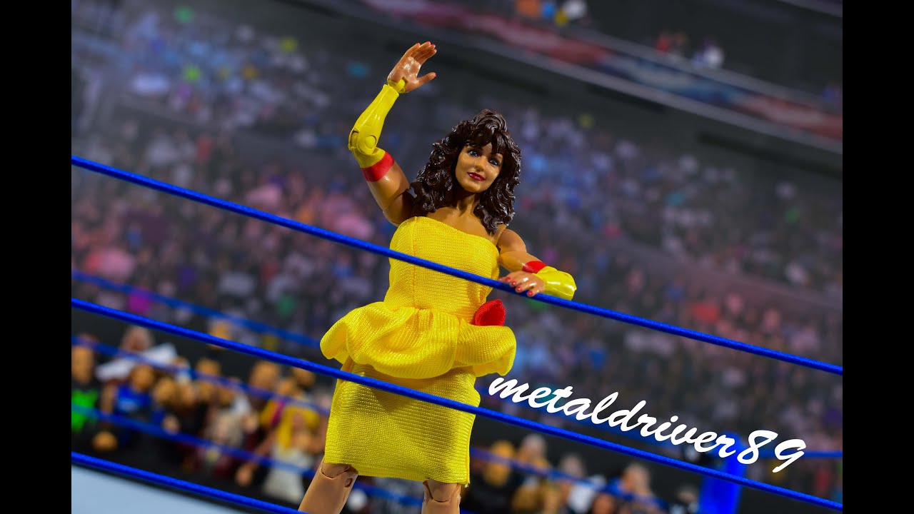 WWE Elite 77 Miss Elizabeth Review