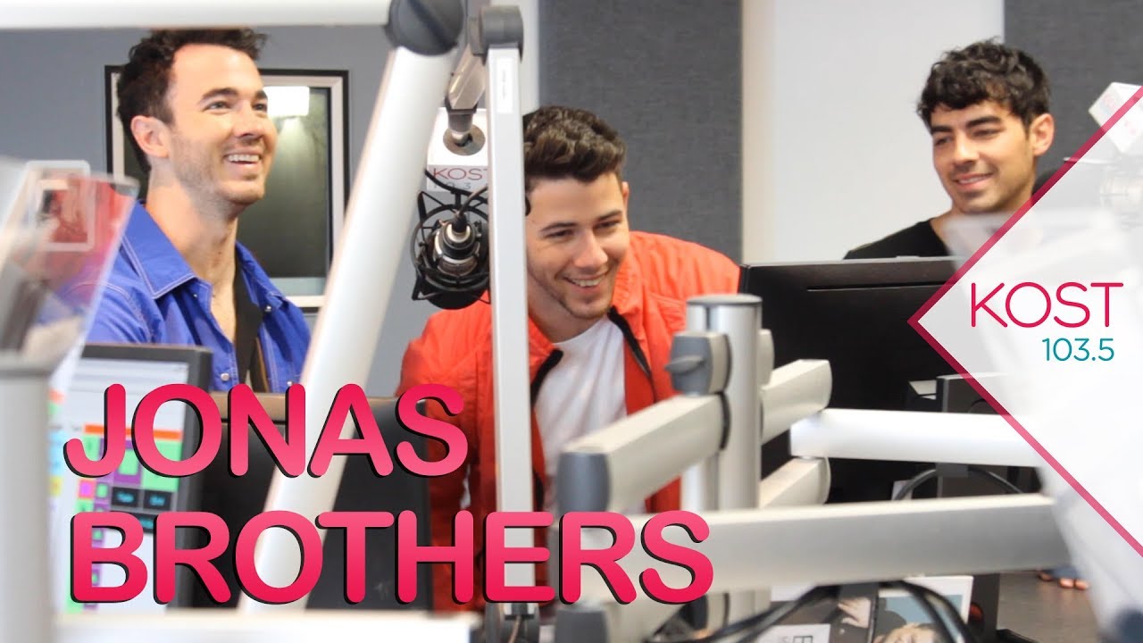 Jonas Brothers Talk 'Chasing Happiness' Documentary, Marriage, Touring, Family & More