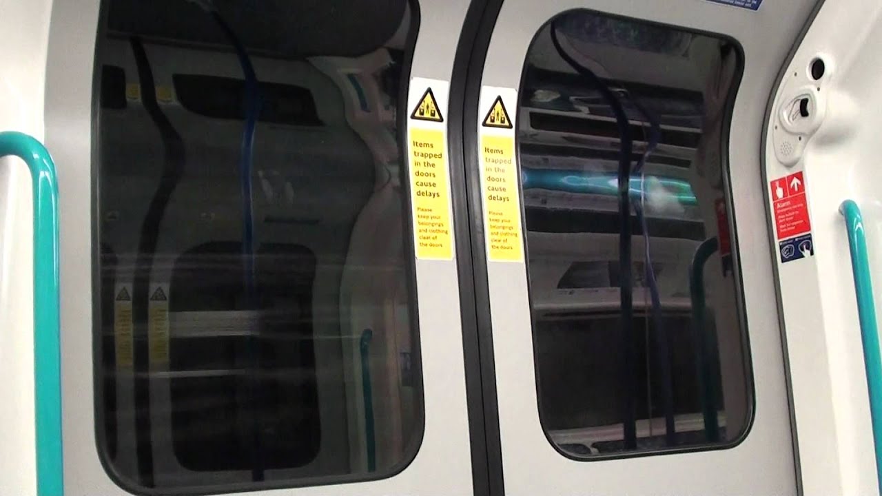 (HD) On board a 2009 Stock Victoria Line train from Seven Sisters to Walthamstow Central