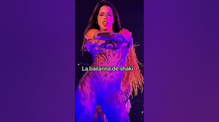 bailarina de Shakira #shakira #yosoydelos7mil #concert
