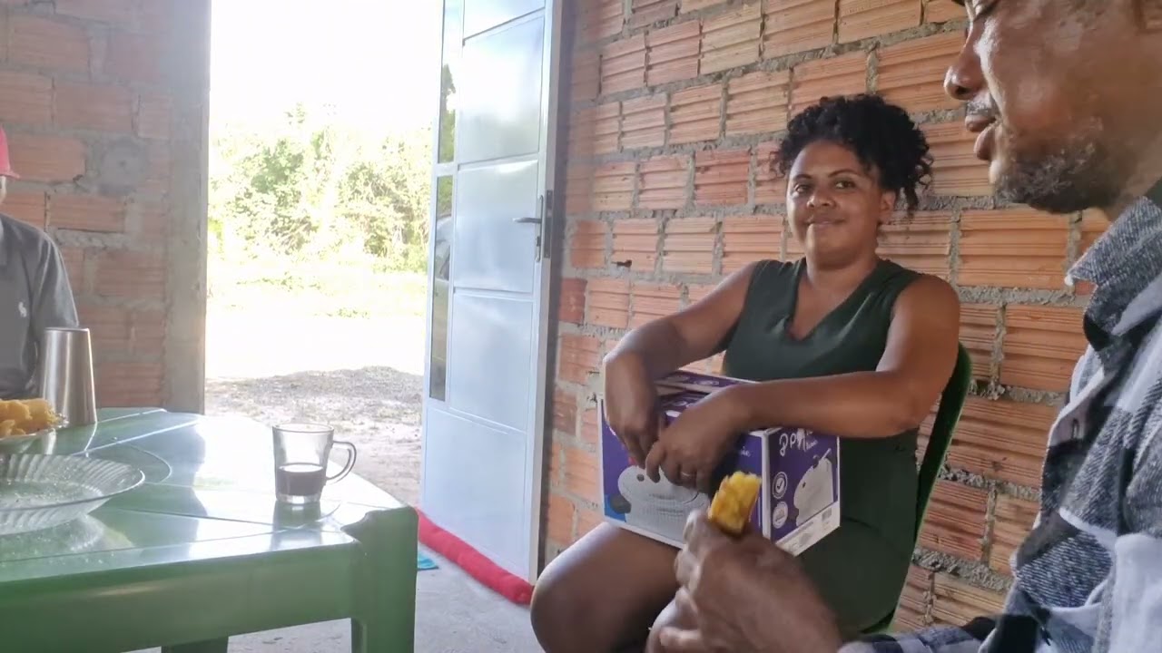 CAFÉ COM BOLO NA CASA DA DAYANE FILHA DO ZÉ DO POÇO 