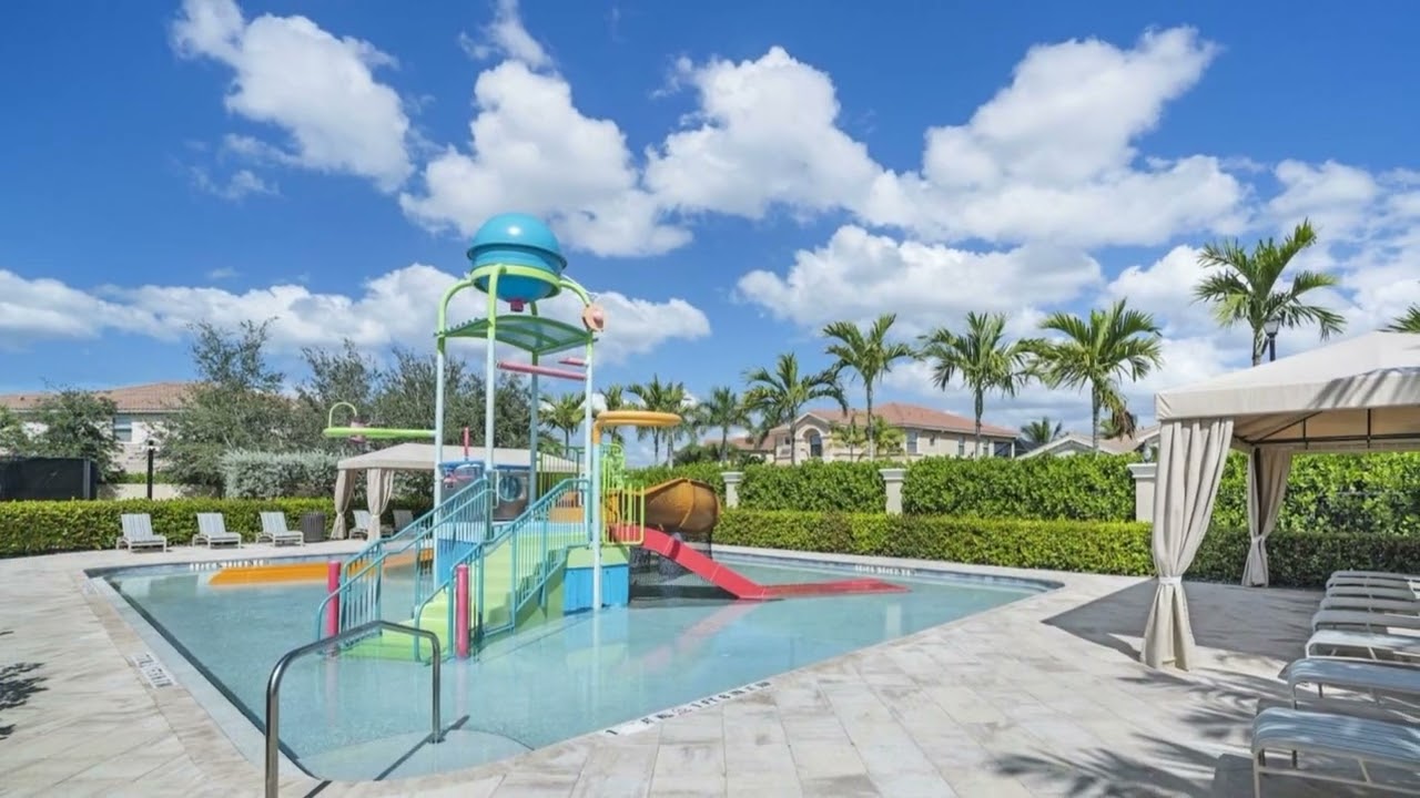 Experience Active ResortStyle Living in Naples