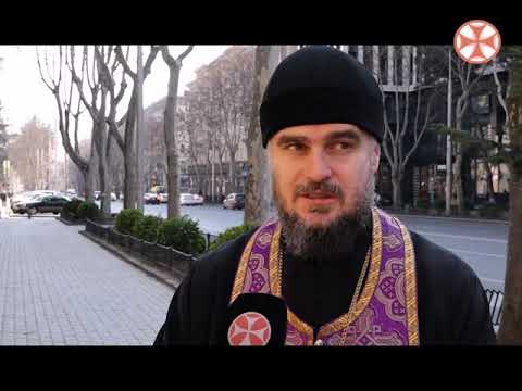 პარლამენტის ეზოში მდებარე სამლოცველოში იუნკერთა სულის მოსახსენიებელი პანაშვიდი აღევლინა