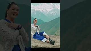 Batasale Udai Lyayo - Viral Gorkhey - New Nepali Movie Song